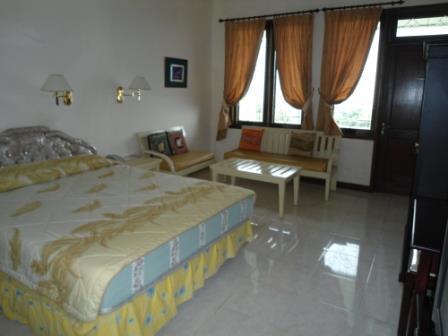 Nasta Inn Trawas Εξωτερικό φωτογραφία
